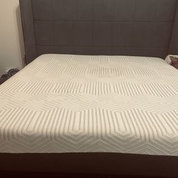 King Sized Bed and Bed Frame