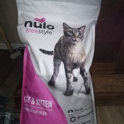 Nulo FreeStyle Chicken  Cat And Kitten Dry Food
