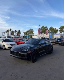 2023 Porsche Cayenne Coupe GTS