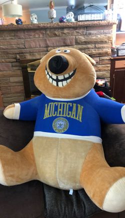 Michigan teddy bear