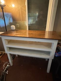 Tv stand