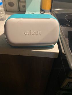 Cricut Joy Portable Cutting Machine