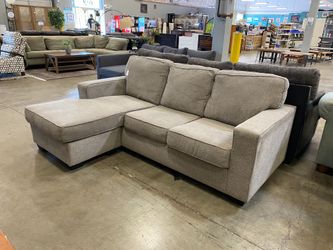 ASHLEY Light Grey Chaise Sectional