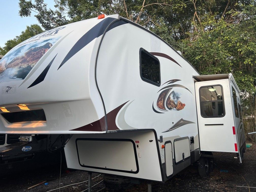 SPRINTER 28FT RV