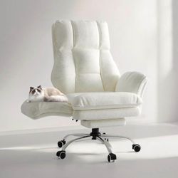 Big and Tall Office Chair, Flip Armrests for Pets & Cross Legged Sitting, Executive Ergonomic Computer Gaming Chair with Foot Rest, Teddy 