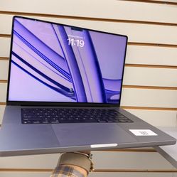 MacBook Pro M1 Pro 512gb 16ram 16”