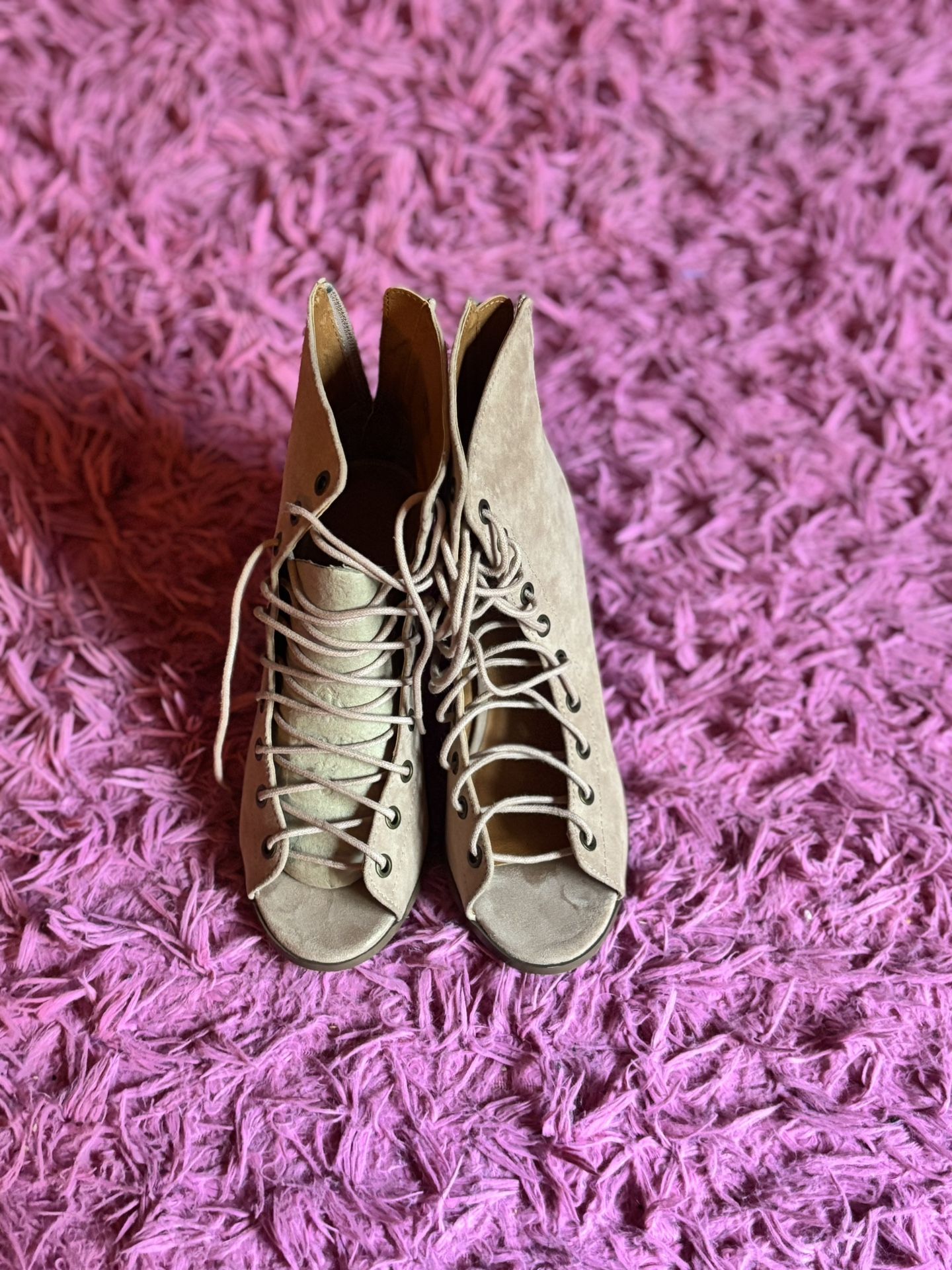 Blush Lace Chunky Heel