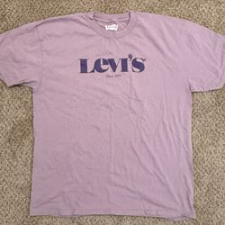 Levi’s Lavender Logo Tee