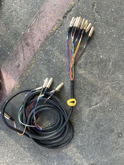 TRS Semi Nuevos 15 Pies De Largo Y El Otro 8 Pies.  