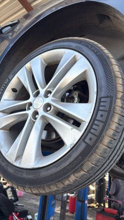 Chevy 18inch rim (4)