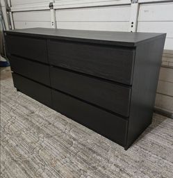 6-Drawer Dresser, Good Conditions 👍, Black Color, Measurement: W 63" × D 19" x H 30.5"