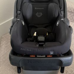 Uppababy Infant Car Seat For Sale 