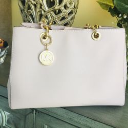 Mchael Kors Leather Satchel