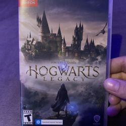 Nintendo Switch “Hogwarts Legacy” Game