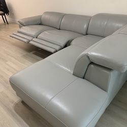 Leather Sectional Sofa With 2 Recliners 