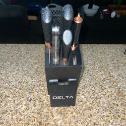 Delta Kitchen Knives 