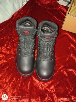Avenger black work boots sz.8 1/2