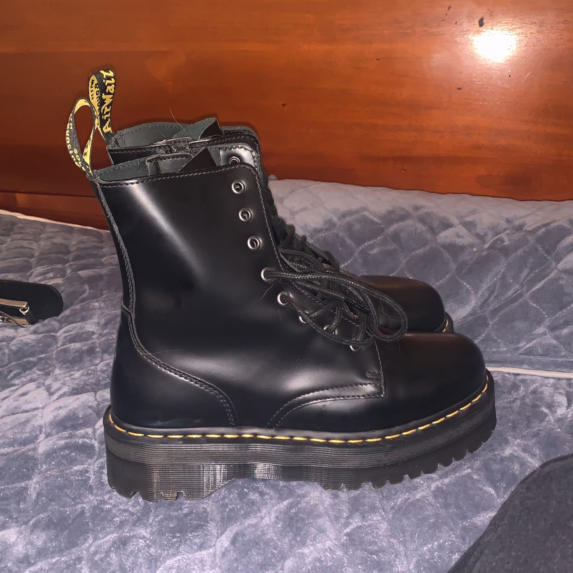 Dr Martens/ Doc Martens Size 10 USM Boots 
