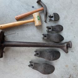 Antique Keystone Cast Iron Shoe Cobbler Set 