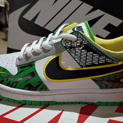 Nike SB Dunk Low 