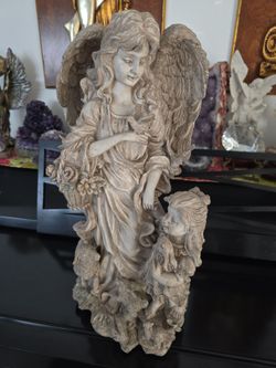 18" Poliresin Highly detailed
