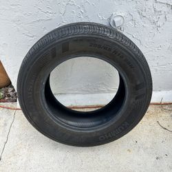 KUMHO TIRE 205/65/16