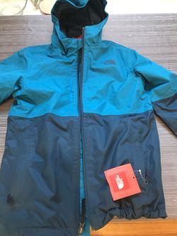 Boys Winter Jacket North Face NWT Med 10/12