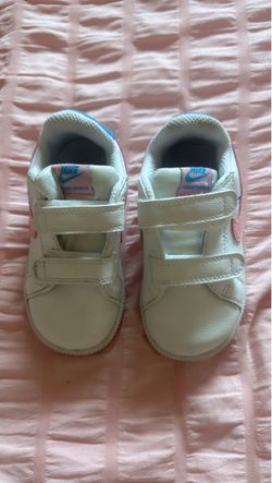 Nike Court Royale Toddler girl Sneakers