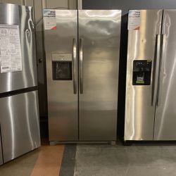 Frigidaire 26 Cubic Ft. Side By Side Refrigerator‼️‼️