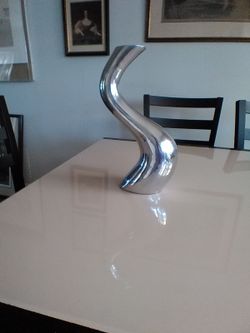 Metallic Decorative Pieces