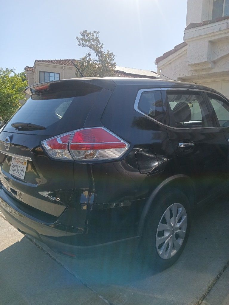 2015 Nissan Rogue