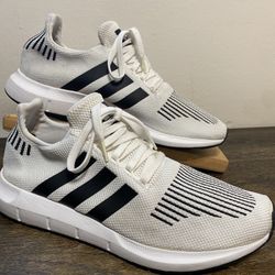 Adidas Originals Swift Run Mens US 12 Black White Athletic Running Shoes Cq2116