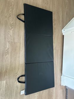 Trifold mat