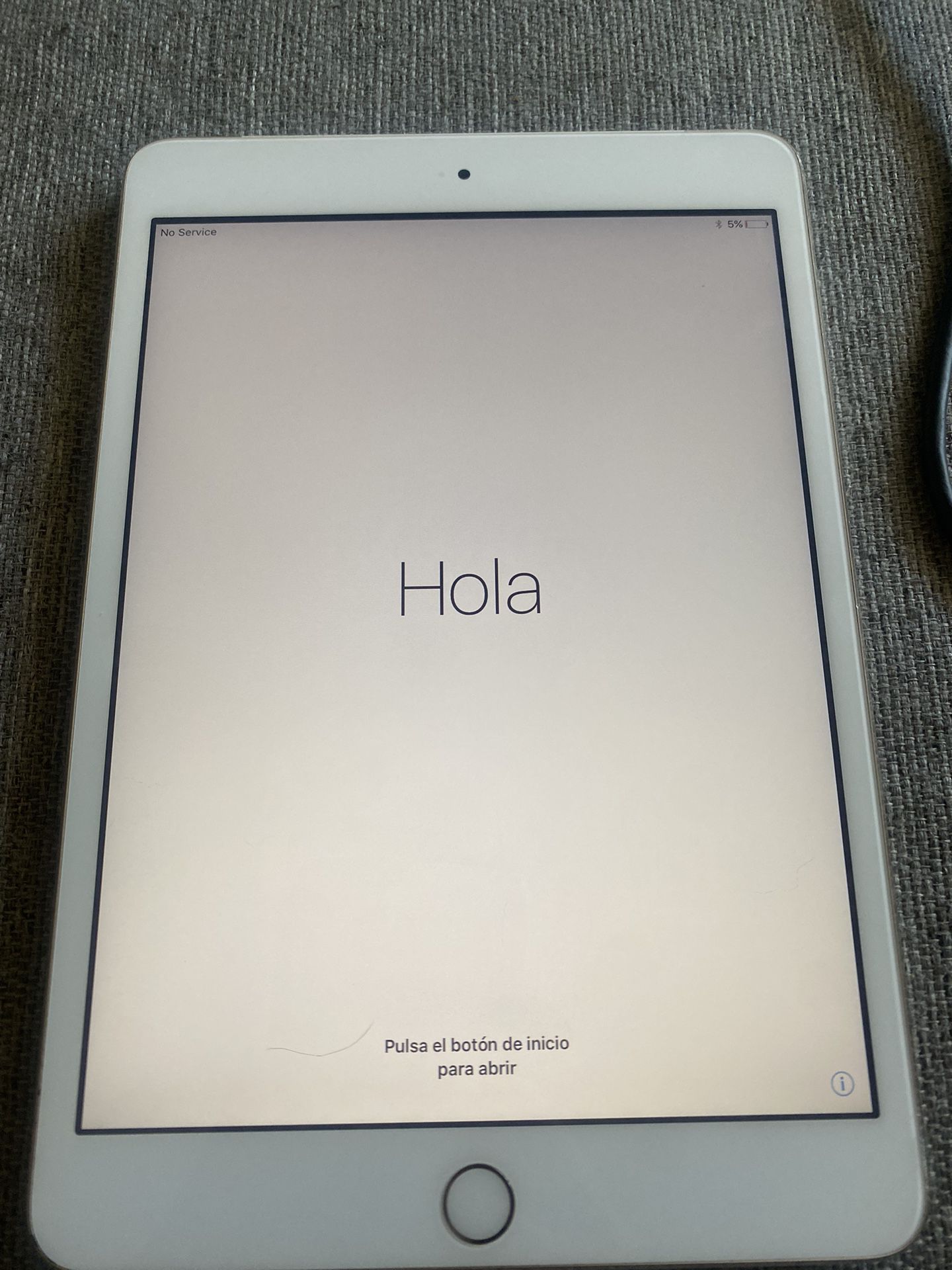 iPad mini 3 Wi-Fi + Cellular 16GB Gold A1600