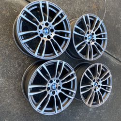 BMW 19インチ ホイール 403M BMW3シリーズMスポーツオプション19インチ純正入庫しま