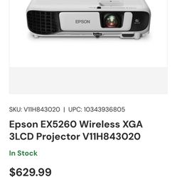 Epson Ex5260 Projector Excellent Condition! Only Used A Handful Of Times 
