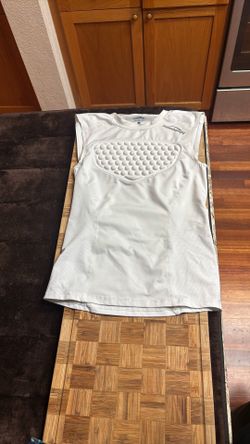 COOLOMG Small Padded Compression Football Chest Pad Shirt White Small Unisex