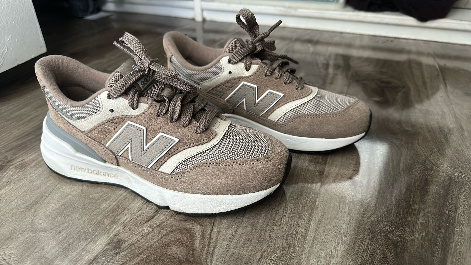 New Balances- Worn Once  Light Brown- Beige - Linen