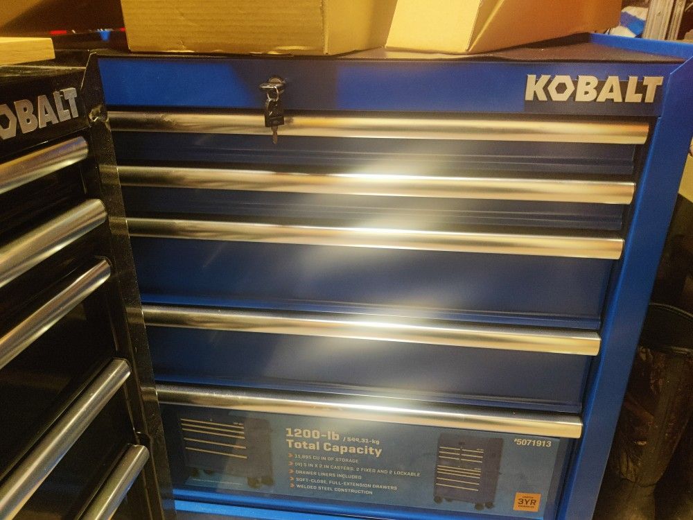 Kobalt 37.83-in W x 18.15-in H 5-Drawer Steel Rolling Tool Cabinet (Blue) | 410-169-0131