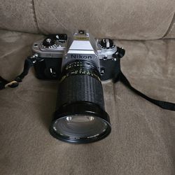 Nikon FG Camera $100