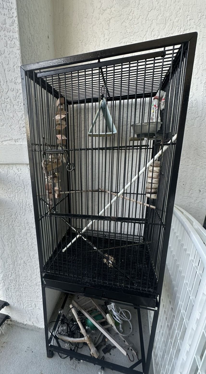 LARGE BIRD CAGE WITH BIRD TOYS AND BIRD BED