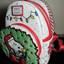 Loungefly Peanuts Snoopy Christmas Mini Backpack – NWT