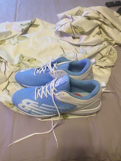 Men’s sport tennis shoes, size 11