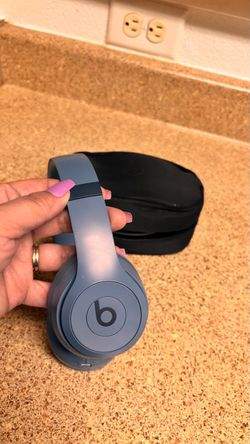 Beats Solo 4 Wireless Bluetooth Headphones – Slate Blue