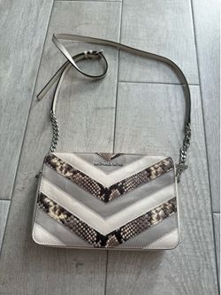 Michael Kors Jet Set Travel medium Crossbody Bag 32s6stvc3t vanilla/brown