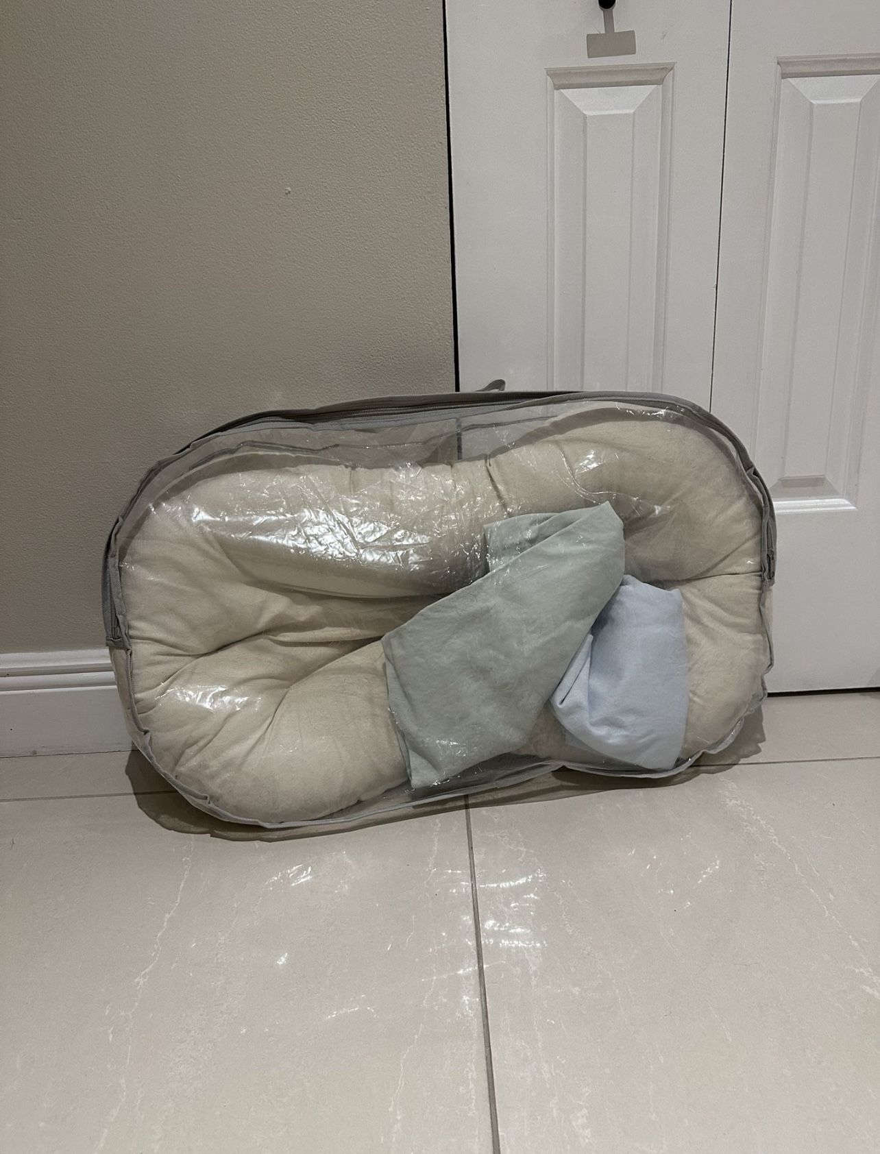 Snuggle Me Lounger