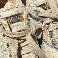     “Stokton Made in Italy leather sneakers” 