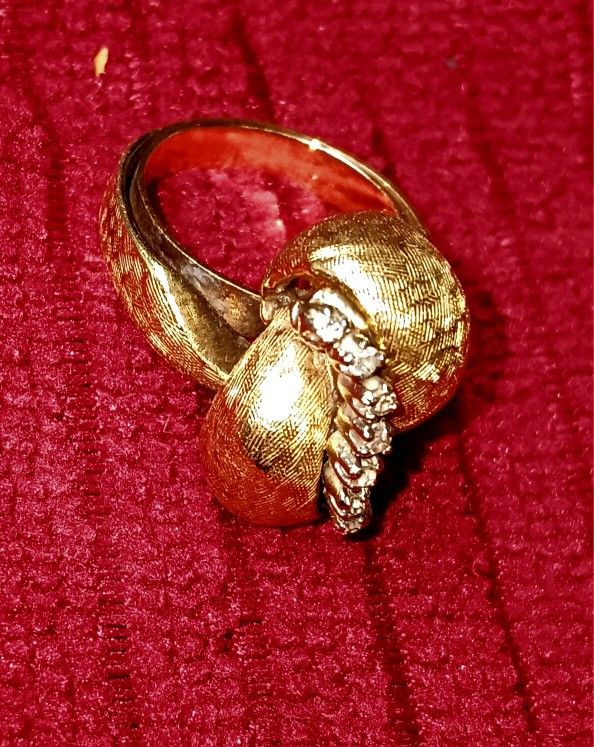 Vintage  Costume Bulky Ring