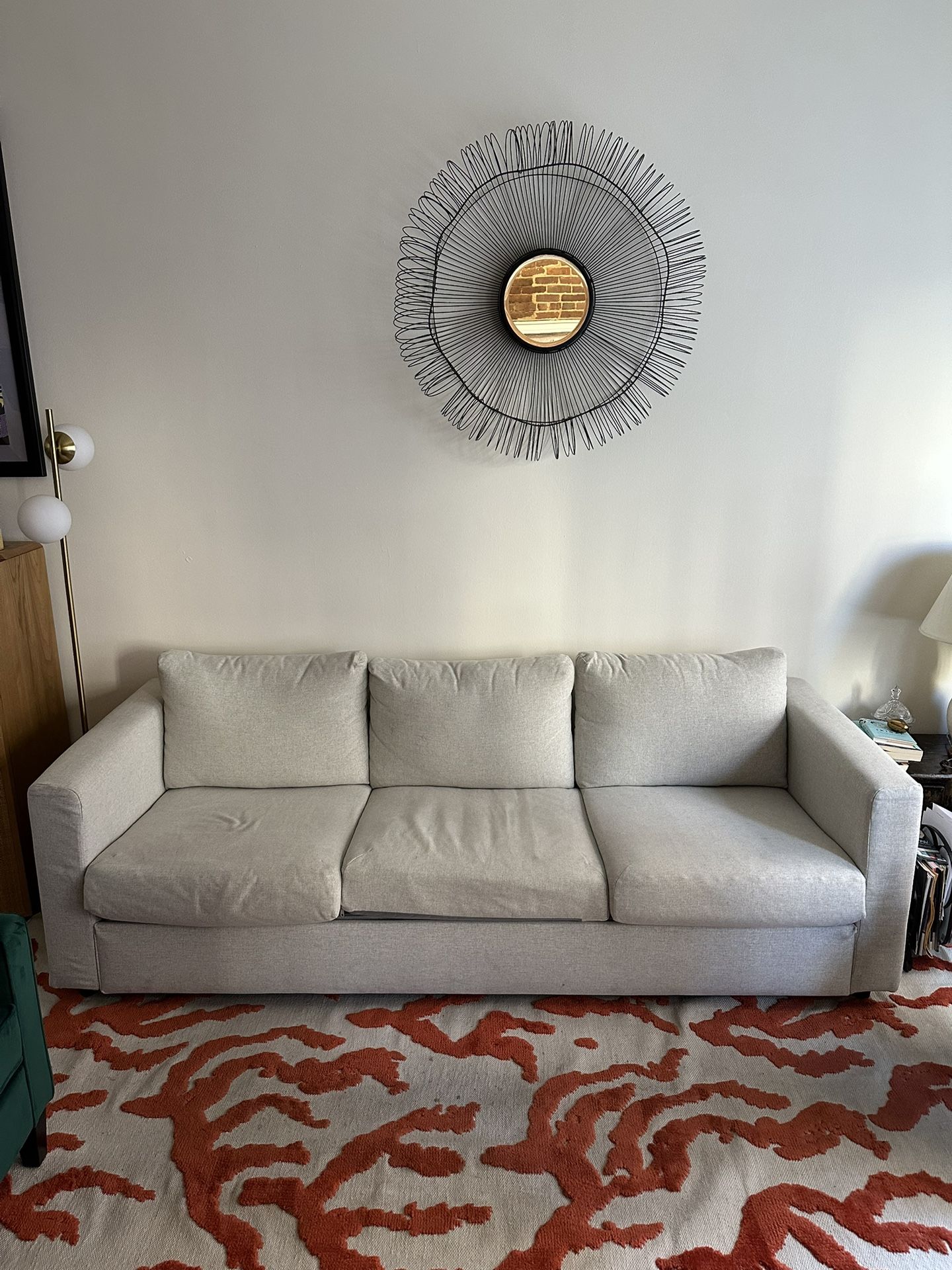 IMPECCABLE ALMOST BRAND NEW SOFA