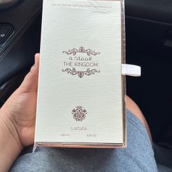Lattafa The Kingdom Women’s Perfume 